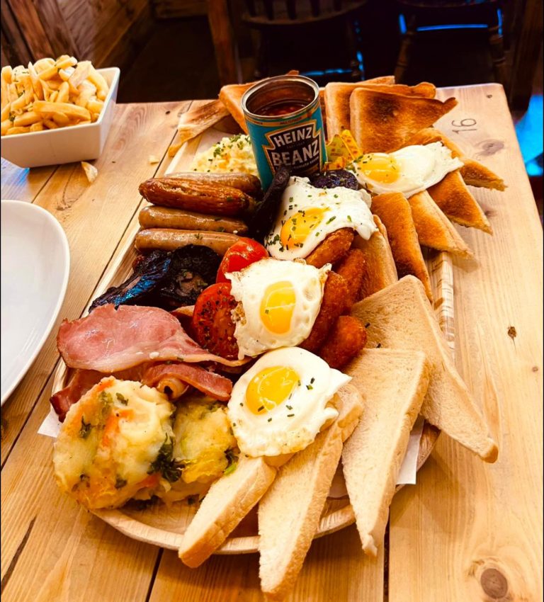 228C5991 BBC9 4EAF 9E92 0B74822ACA36 768x850