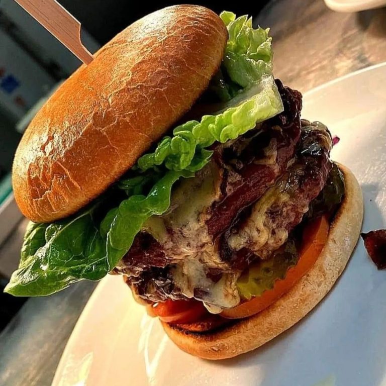 C5FFC681 6393 4088 B207 119FD985E7B0 768x768